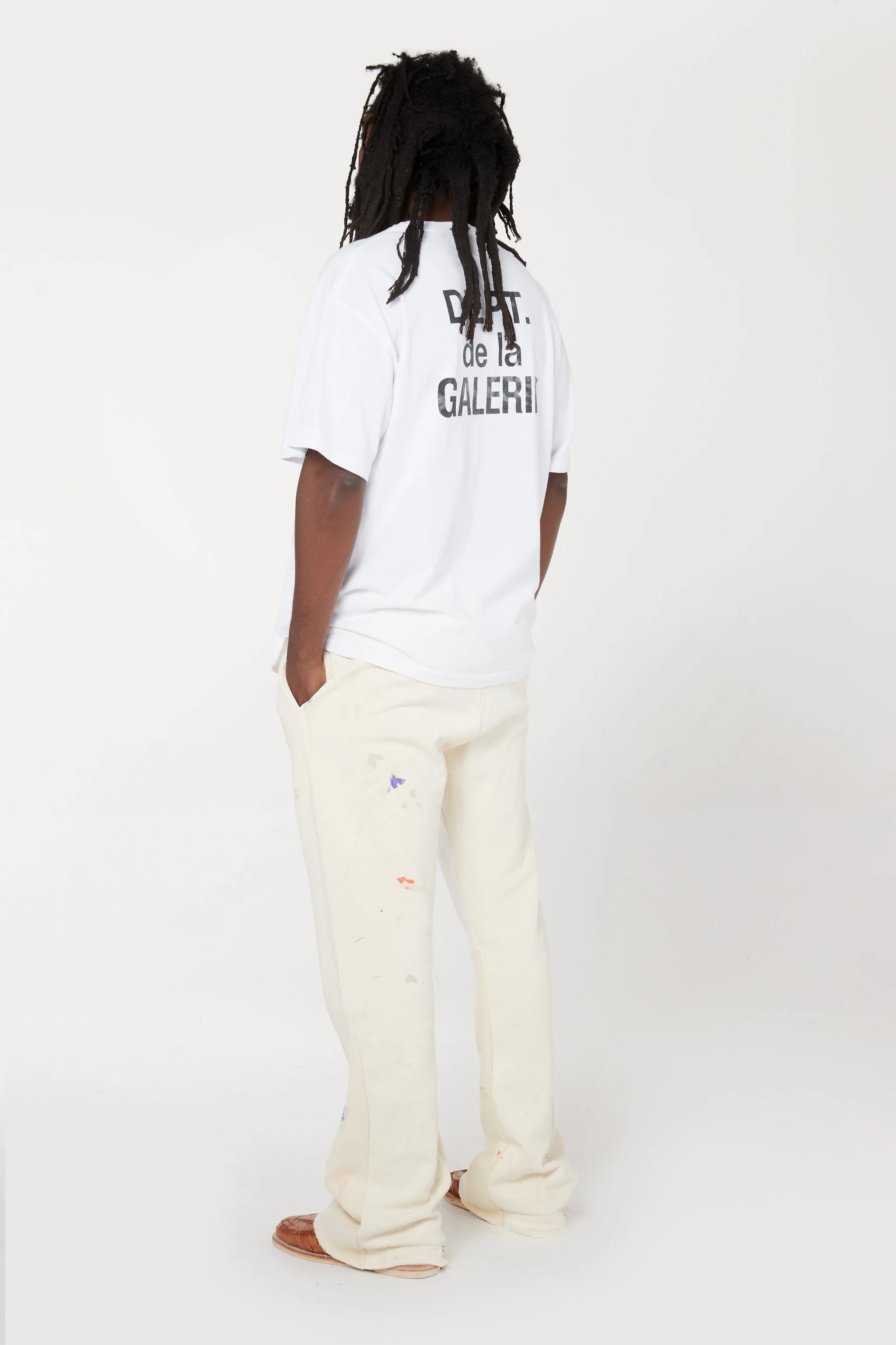 GALLERY DEPT. CLASSIC FRENCH TEE Classic French TEE White S-XL This time the return of the classic French Tee follows the newly replenished version of the official website. The printing is mottled and distressed. The main label/wash water label/code number label are also updated. The old style is newly made and the quality is increased.